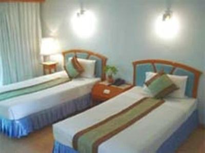 Phuket Golden Sand Inn - Sha Extra Plus Karon Phòng bức ảnh